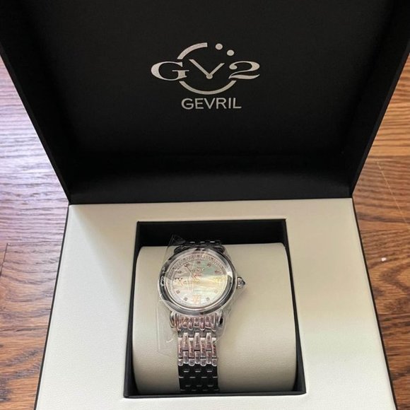 GV2 by Gevril Women\'s Marsala Limited Edition Swiss Made Quartz Diamond Accented main image 5